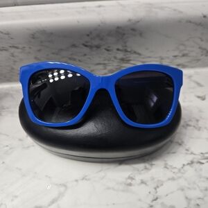 CHANEL SUNGLASSES 5913 AUTHENTIC EXCELLENT CONDITION.